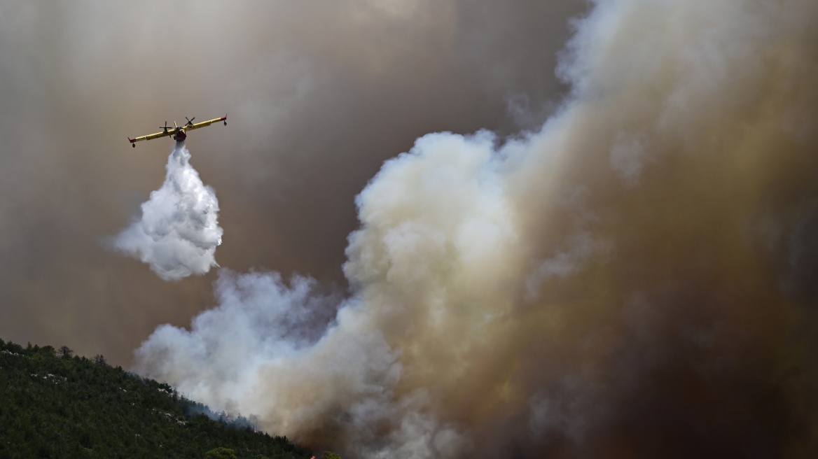 Πολύ υψηλός κίνδυνος πυρκαγιάς αύριο για τις περιφέρειες Αττικής, Στερεάς Ελλάδας, Πελοποννήσου, Νοτίου και Βορείου Αιγαίου
