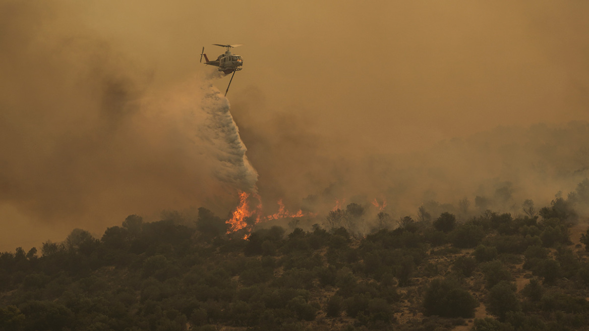 Κίνδυνος Πυρκαγιάς: Στο «κόκκινο» Αττική, Εύβοια, Πελοπόννησος και Ρόδος