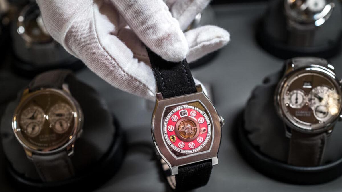 Οκτώ ρολόγια του Σουμάχερ πουλήθηκαν σε δημοπρασία