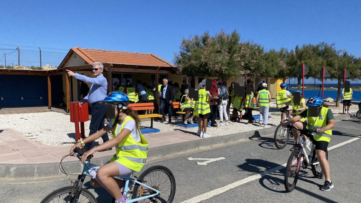 Ποδηλατάδα στο κέντρο του Ηρακλείου, με αφορμή την Παγκόσμια Ημέρα Ποδηλάτου