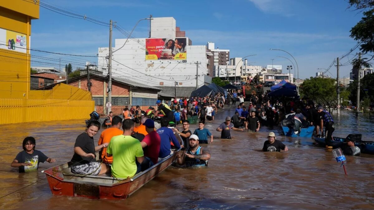 Οι συχνές πλημμύρες στη Βραζιλία φέρνουν στο προσκήνιο το ζήτημα της μετανάστευσης ως συνέπεια της κλιματικής αλλαγής