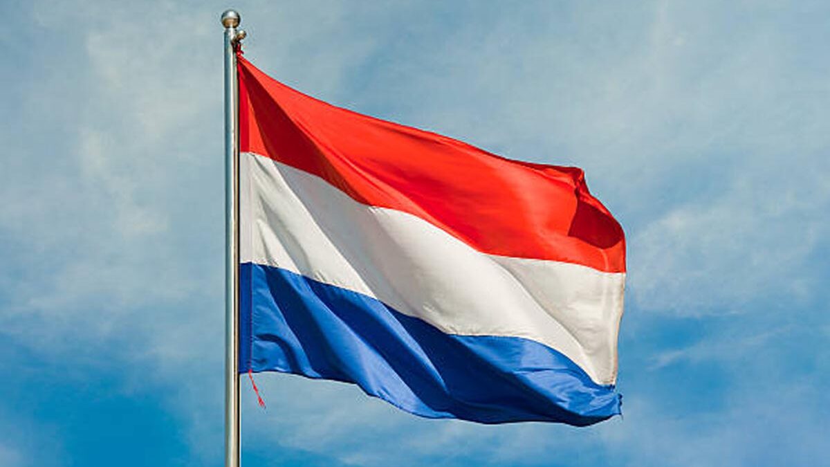 Ολλανδία: Ο νέος κυβερνητικός συνασπισμός θα ζητήσει να εξαιρεθεί από τους κανόνες της ΕΕ για τη μετανάστευση
