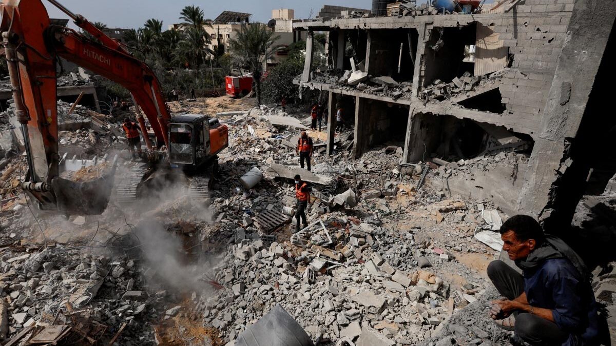 Βομβαρδισμοί στη Γάζα – Ανταλλαγές πυρών στα σύνορα Ισραήλ-Λιβάνου