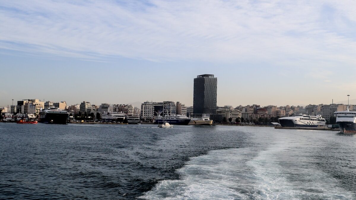 Η δυναμική του Πειραιά ως κεντρικός κόμβος τουρισμού αναδείχθηκε στην ημερίδα που διοργάνωσαν ο δήμος και ο Εμπορικός Σύλλογος της πόλης