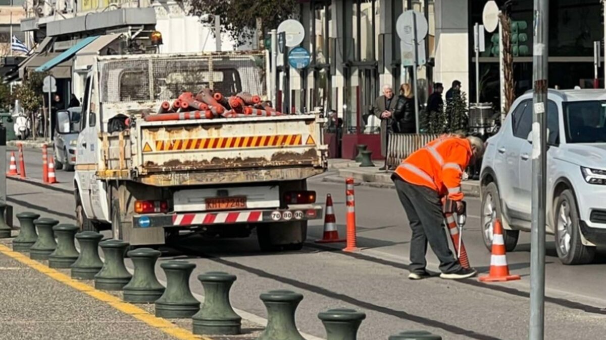 Δήμος Θεσσαλονίκης: Ξεκίνησαν οι εργασίες για την απομάκρυνση του ποδηλατοδρόμου από τη Λεωφόρο Νίκης