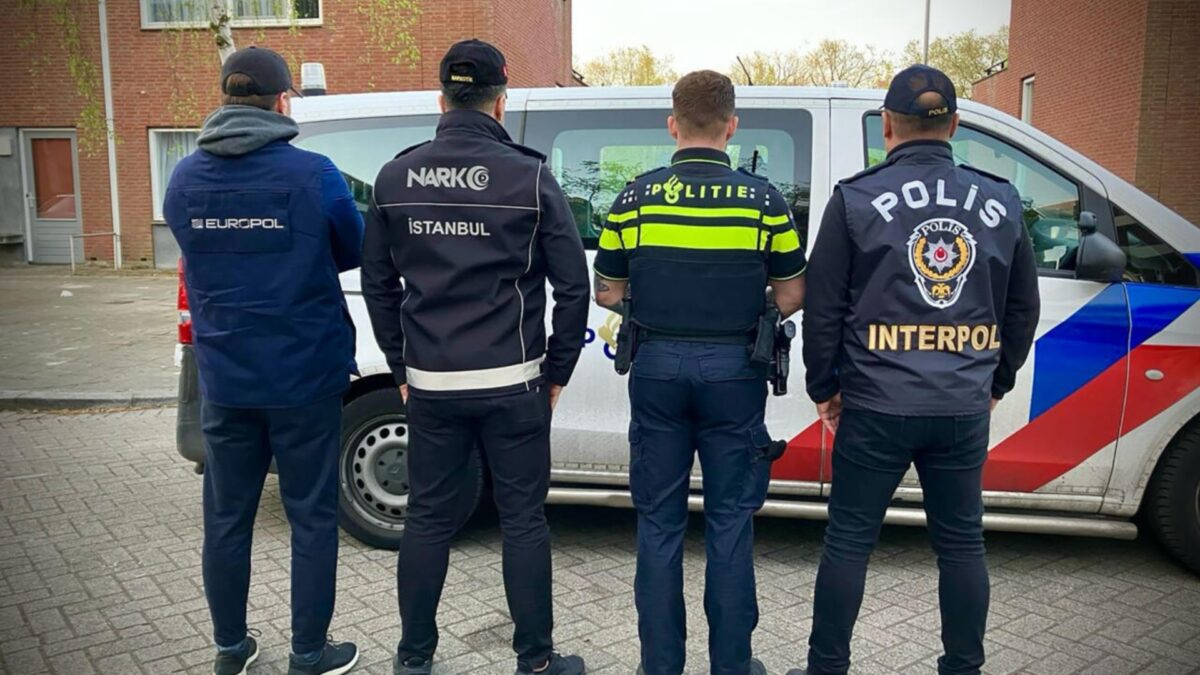 Στο στόχαστρο της Europol 4 συμμορίες του οργανωμένου εγκλήματος: Πάνω από 200 συλλήψεις σε 5 χώρες, κατασχέθηκαν περισσότεροι από 21 τόνοι ναρκωτικών