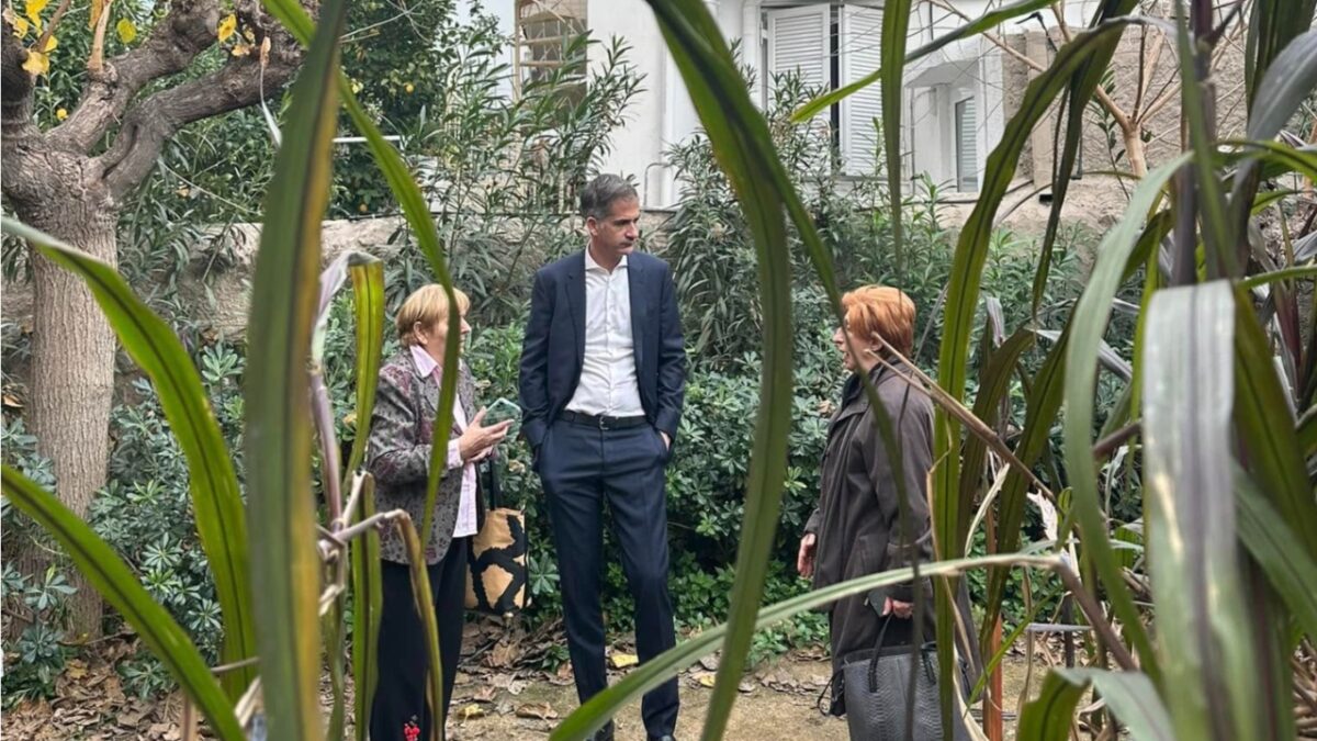 «Εικόνες ντροπής στα πάρκα της Αθήνας» καταγγέλλει η παράταξη του Μπακογιάννη