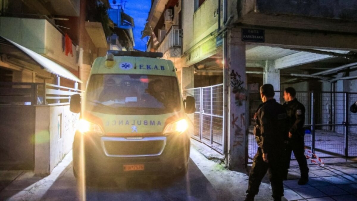 Ομολόγησε ο 21χρονος τη δολοφονία της μητέρας του στη Λάρισα – Τη μαχαίρωσε μέχρι θανάτου μετά από τσακωμό