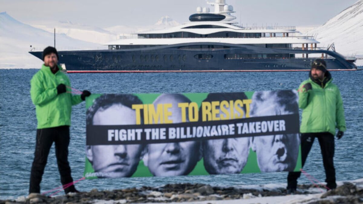 Greenpeace: Ο Τραμπ και οι δισεκατομμυριούχοι φίλοι του “γιορτάζουν” 100 ημέρες στην εξουσία, αλλά οι πολίτες αντιστέκονται – Βίντεο