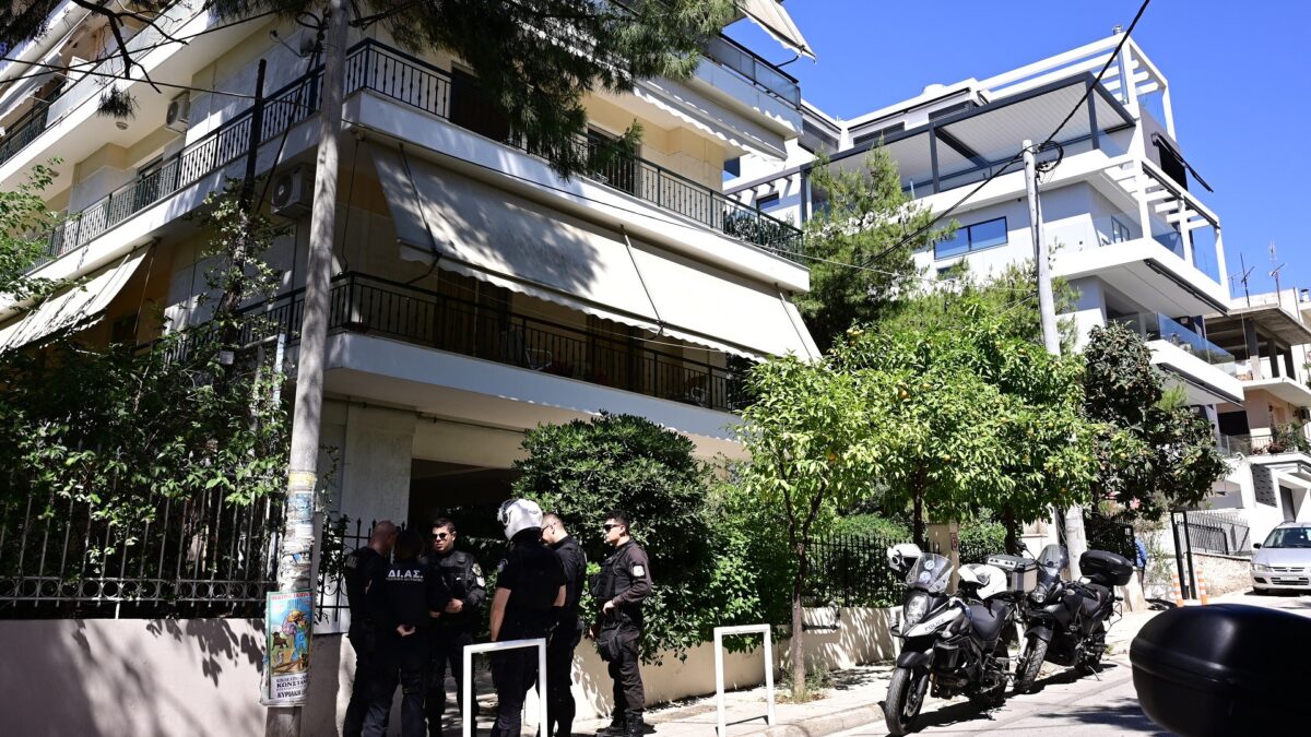 Ποινική δίωξη για ανθρωποκτονία από πρόθεση σε ήρεμη ψυχική κατάσταση στον 50χρονο που δολοφόνησε τη μητέρα του στο Χαϊδάρι