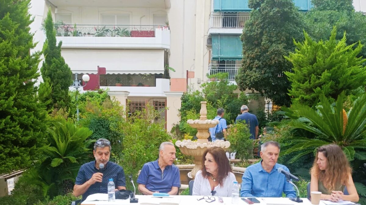 Παρουσίαση ποιητικών έργων του Βασίλη Δ. Παπαβασιλείου στη Δημοτική Πινακοθήκη της Καλλιθέας