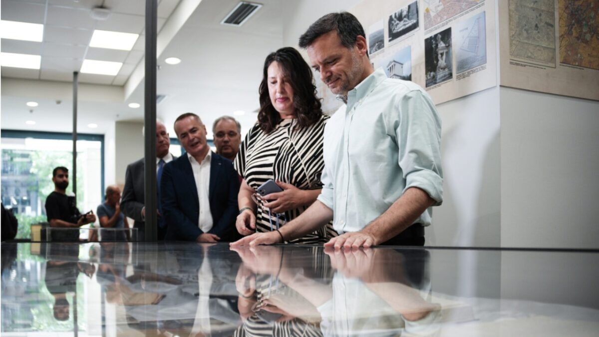 Ένα «ταξίδι» στην ιστορία της Αθήνας μέσα από το αρχειακό υλικό των υπηρεσιών του δήμου