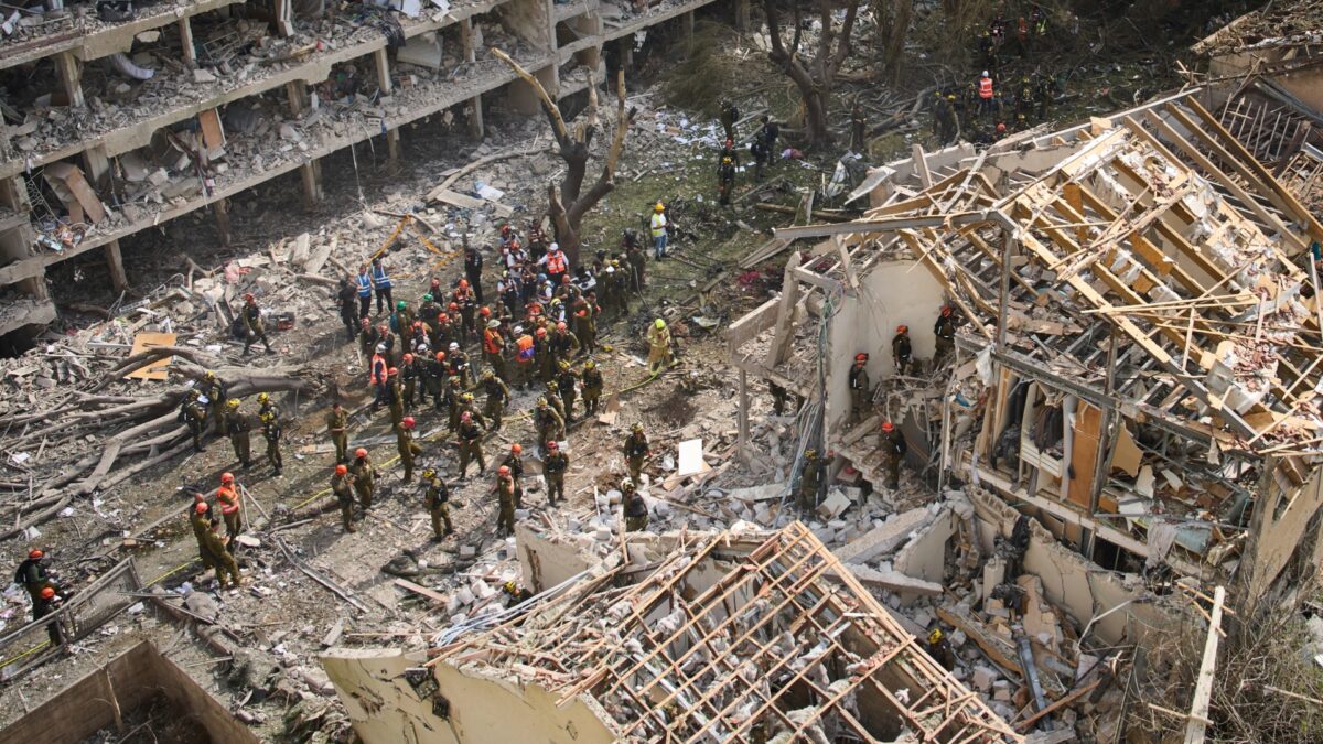 Το Ιράν απειλεί τις ΗΠΑ μετά τους βομβαρδισμούς τους στις πυρηνικές εγκαταστάσεις του και ζητάει βοήθεια από τη Ρωσία – Συνεχίζονται για 10η ημέρα οι εχθροπραξίες με το Ισραήλ