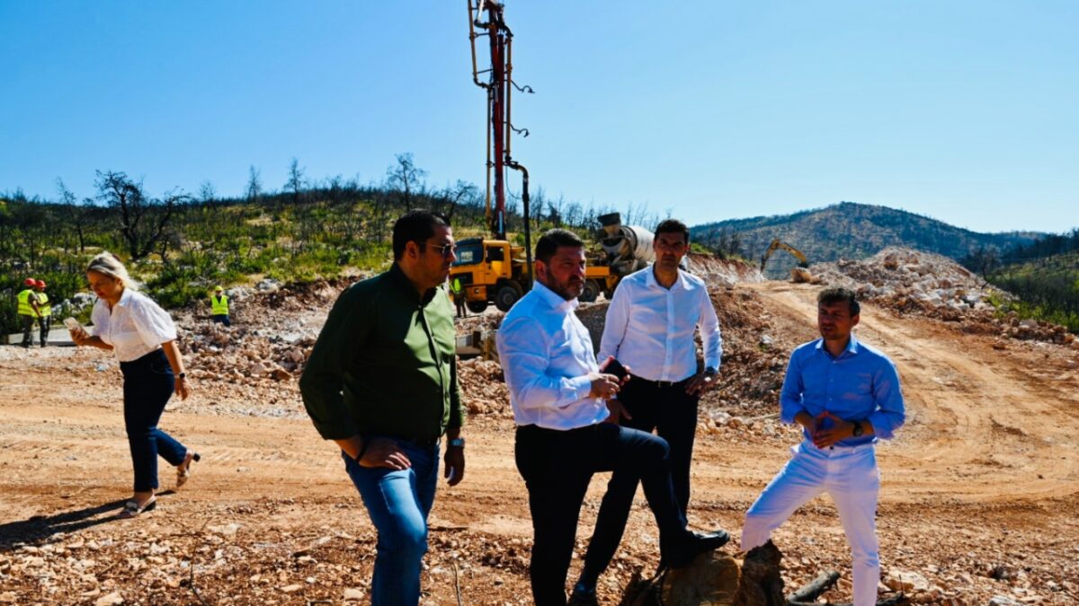 Αυτοψία Χαρδαλιά στα έργα που χρηματοδοτεί η Περιφέρεια στο Δήμο Μάνδρας – Ειδυλλίας