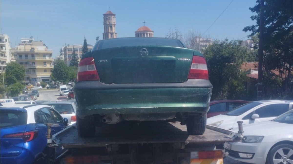 Απομακρύνθηκαν 381 εγκαταλελειμμένα Ι.Χ. από τους δρόμους της Θεσσαλονίκης