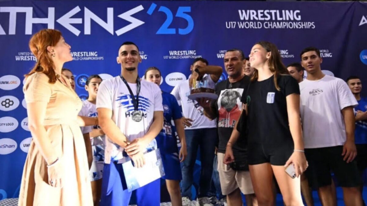 Παγκόσμιο Πάλης U17: Ασημένιο μετάλλιο ο Δημήτρης Σουλής – Το πάρτι έκπληξη στον Έλληνα πρωταθλητή (Βίντεο)