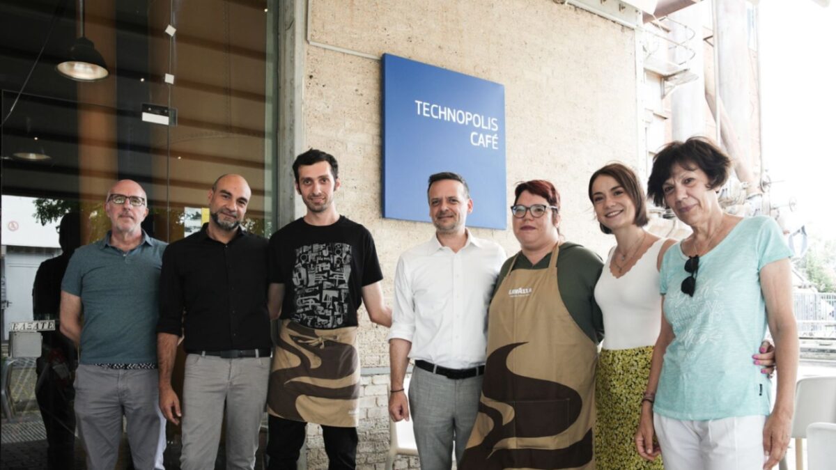 Πρόσληψη ατόμων με αναπηρία στην Τεχνόπολη Δήμου Αθηναίων – Δούκας: «Η αναπηρία δεν είναι αδυναμία. Είναι μία διαφορετική διαδρομή»