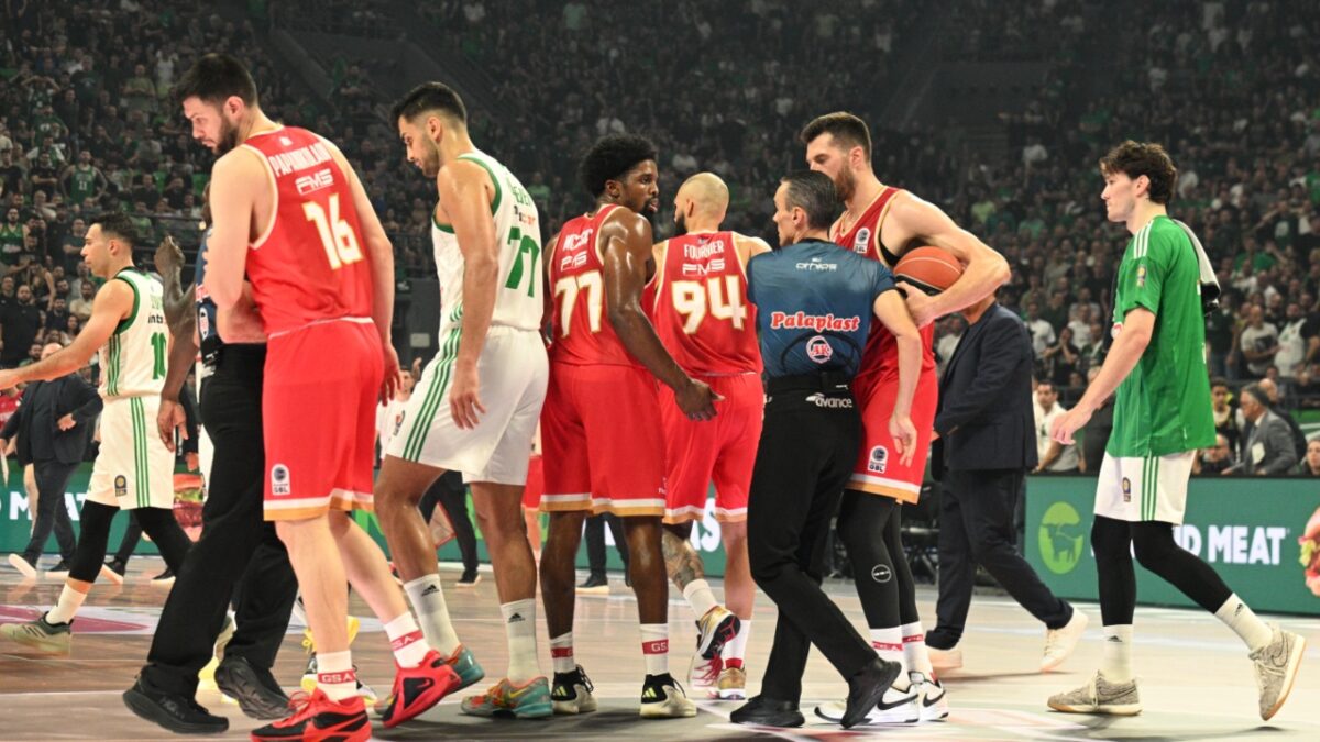 Εξιχνιάστηκε η υπόθεση απειλών σε βάρος διαιτητών στους τελικούς του μπάσκετ – Κατηγορούνται οκτώ φίλαθλοι