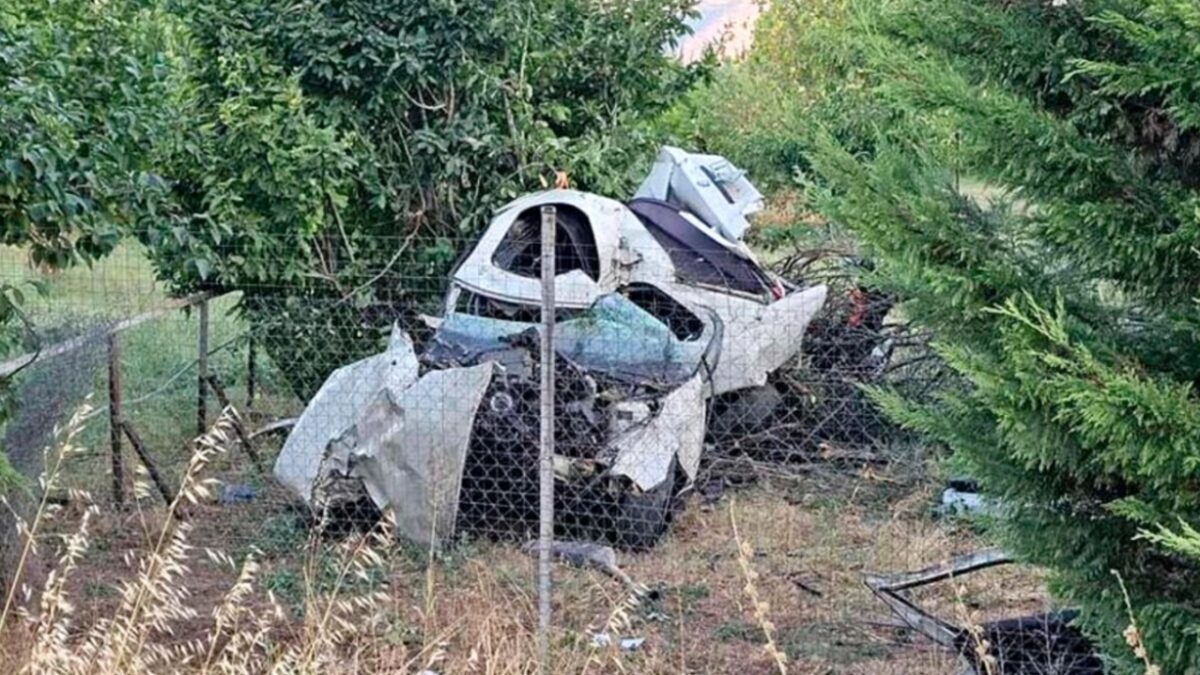 Τραγωδία στην άσφαλτο: Νεκρά τρία παιδιά σε τροχαία σε Πιερία και Καστοριά, στη ΜΕΘ μια 11χρονη