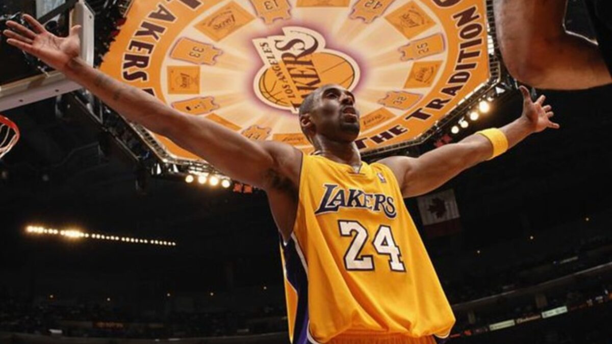 Η Warner Bros. Pictures ετοιμάζει ταινία για τον σταρ του NBA Κόμπι Μπράιαντ