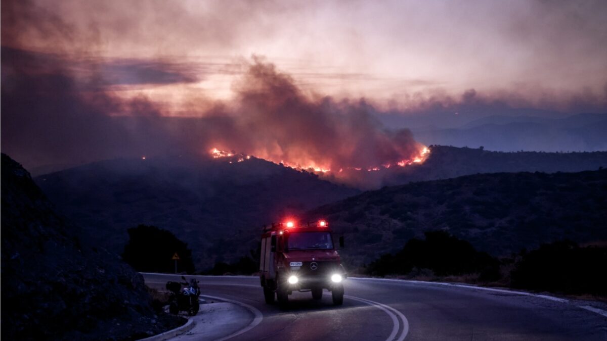 WWF για φωτιές: Ρεκόρ 20ετίας οι καμένες εκτάσεις – Κάηκαν 130.000 στρέμματα σε δύο εβδομάδες –  Δορυφορικοί χάρτες του meteo
