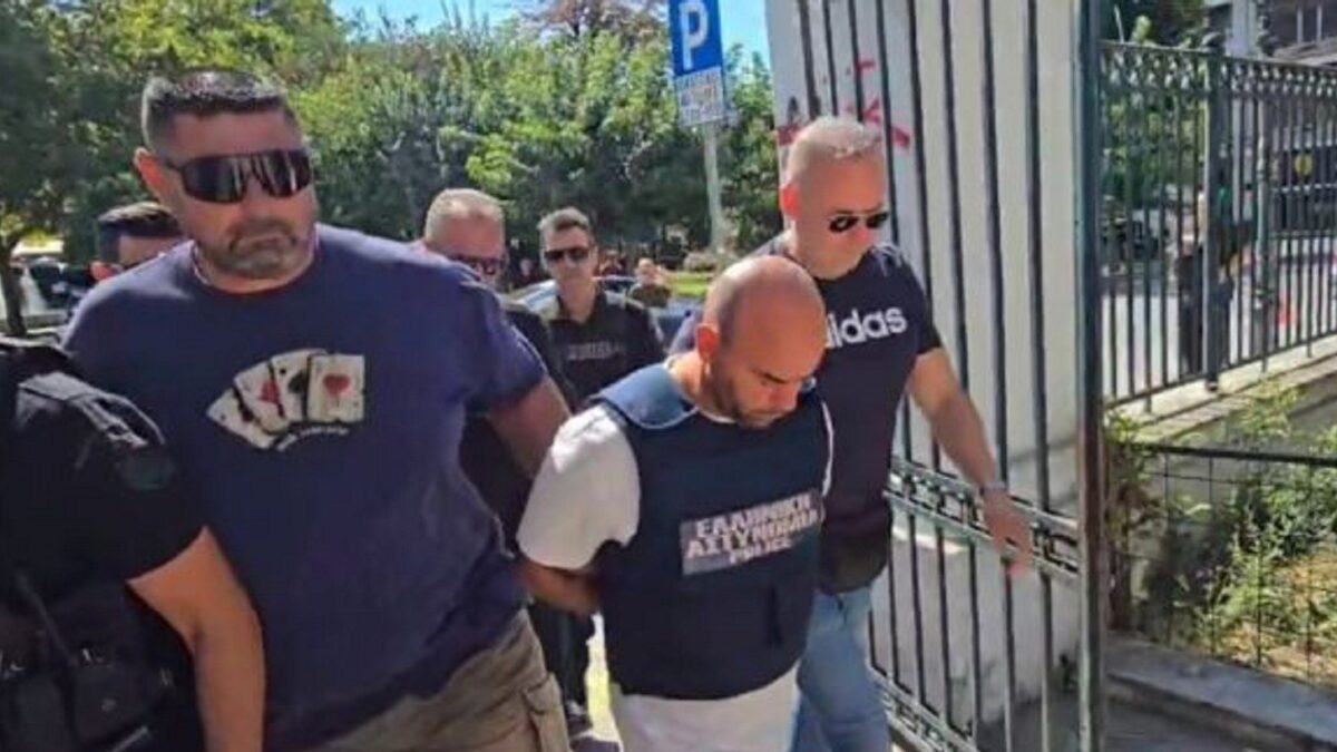 Γυναικοκτονία στον Βόλο: Τι έδειξε η ιατροδικαστική εξέταση για τον θάνατο της 36χρονης – Την Τρίτη απολογείται ο 40χρονος συζυγοκτόνος