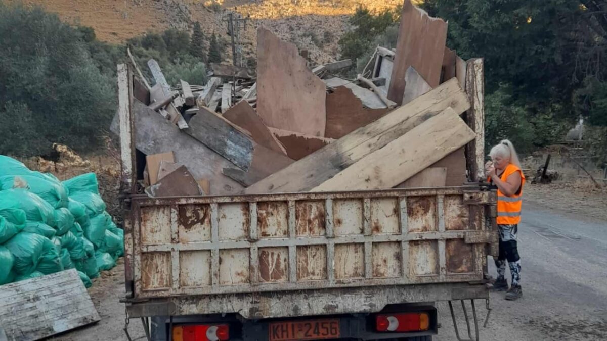 Μεγάλη επιχείρηση καθαρισμού στο ιστορικό Θέρισο – Περισσότεροι από 5 τόνοι απορριμμάτων απομακρύνθηκαν από τα συνεργεία του δήμου Χανίων