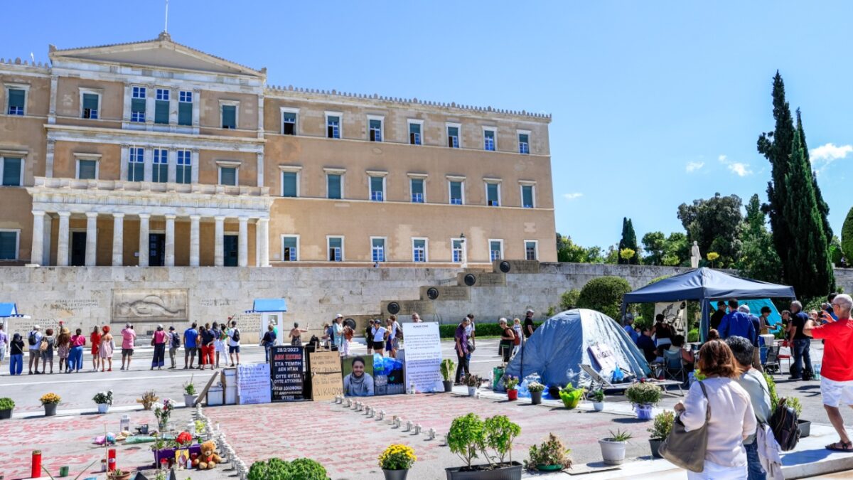 Εισαγγελέας Αρείου Πάγου: Δεν υπάρχει σαφές αίτημα εκταφής θυμάτων των Τεμπών, όταν υποβληθεί, θα απαντηθεί άμεσα