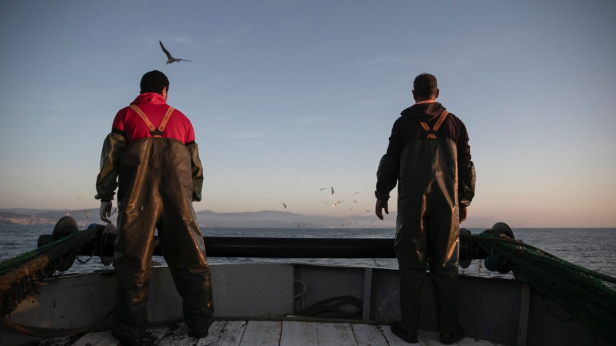 Τα θαλάσσια ρεύματα μετατρέπουν τις Κυκλάδες σε «δίχτυ» απορριμμάτων του Αιγαίου