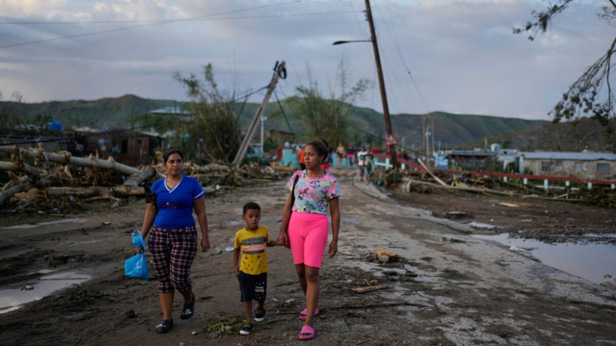Ο κυκλώνας Μελίσσα χτυπά την βόρεια Καραϊβική, επιταχύνεται ενώ κατευθύνεται προς τις Βερμούδες