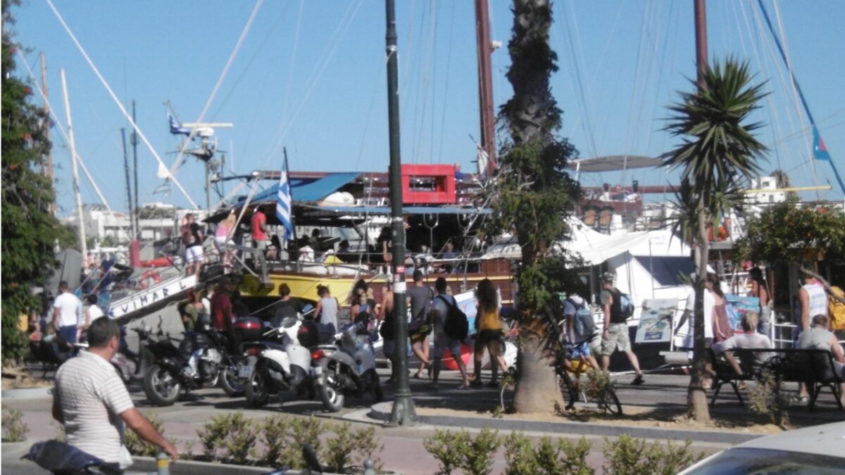 ΑΑΔΕ: Οι περιοχές και οι κλάδοι με τα υψηλότερα και χαμηλότερα ποσοστά φοροδιαφυγής – Τι έδειξαν οι έλεγχοι