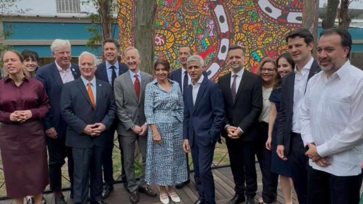 Στο Παγκόσμιο Συνέδριο Δημάρχων του Δικτύου Πόλεων C40 στη Βραζιλία o δήμος Αθηναίων