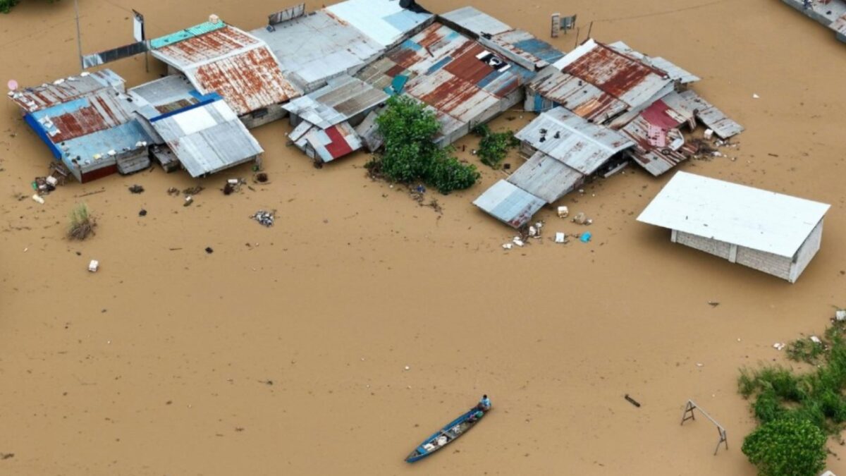 Σε 25 νεκρούς αυξήθηκε ο απολογισμός από τον τυφώνα Φουνγκ-γουόνγκ στις Φιλιππίνες, που κατευθύνεται προς την Ταϊβάν