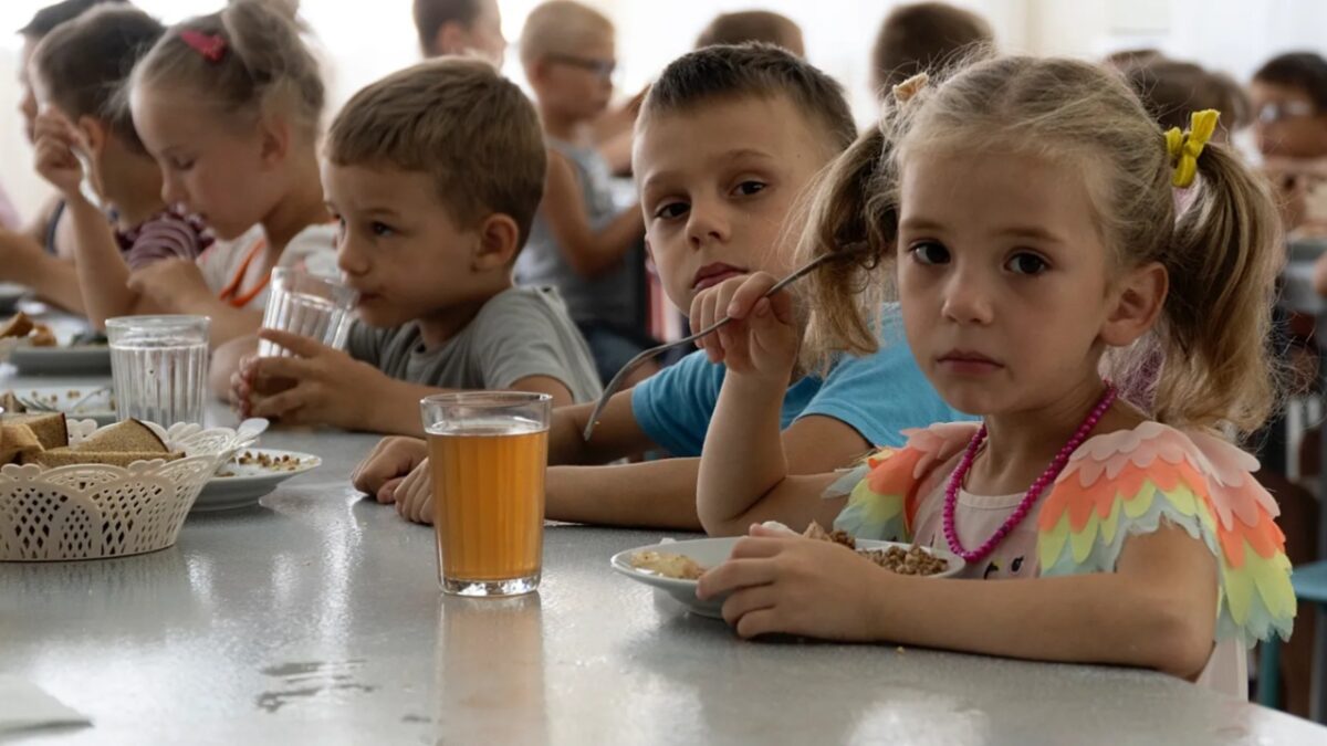 ΕΛΣΤΑΤ: Σε 301 ανήλθαν πέρυσι οι πράξεις υιοθεσίας στη χώρα, παρουσιάζοντας αύξηση 6%