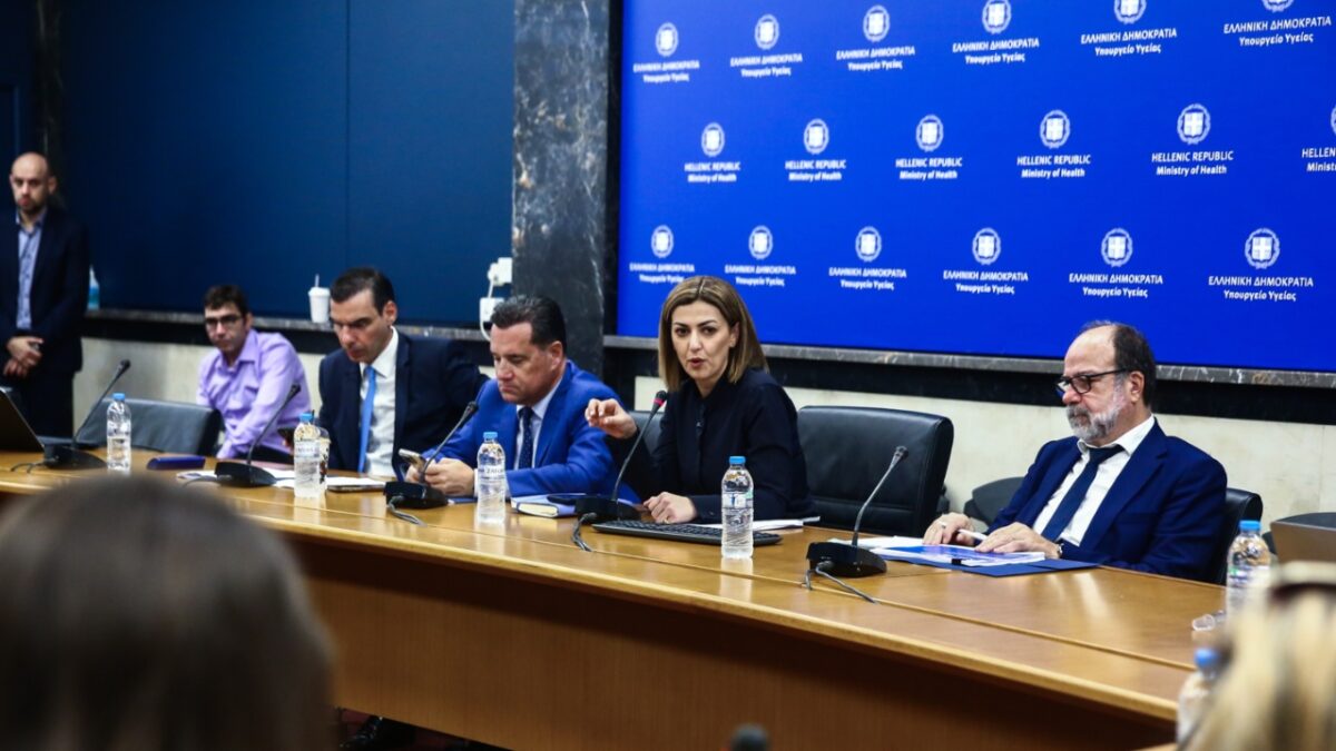 Σε όλη τη χώρα από το 2026 οι δωρεάν υπηρεσίες των Κινητών Ομάδων Υγείας (ΚΟΜΥ)