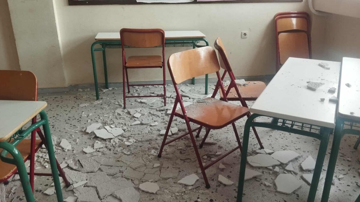 Δήμος Μαρκόπουλου: «Μεμονωμένο περιστατικό» η πτώση σοβά στο 1ο Δημοτικό Πόρτο Ράφτη – Δύο μαθητές τραυματίστηκαν ελαφρά