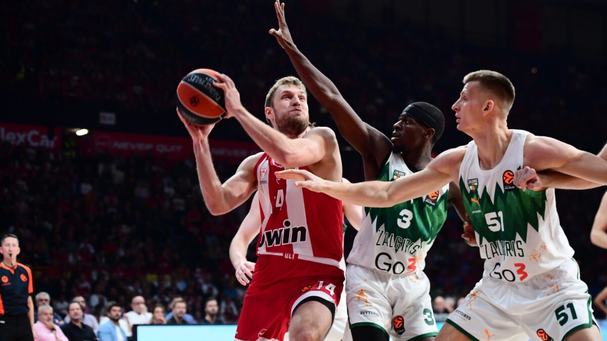 Euroleague: Άνετο βράδυ για τον Ολυμπιακό στο ΣΕΦ που συνεχίζει το κυνήγι της κορυφής, 95-78 τη Ζάλγκιρις