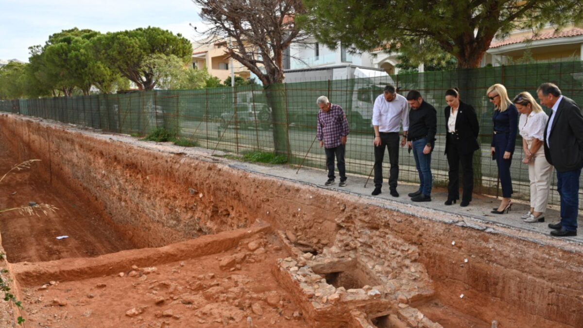 Αυτοψία Χαρδαλιά στα έργα που χρηματοδοτεί η περιφέρεια Αττικής στον δήμο Βριλησσίων